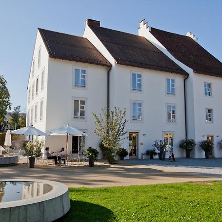 Hotel Im Schlosspark Binningen Extérieur photo