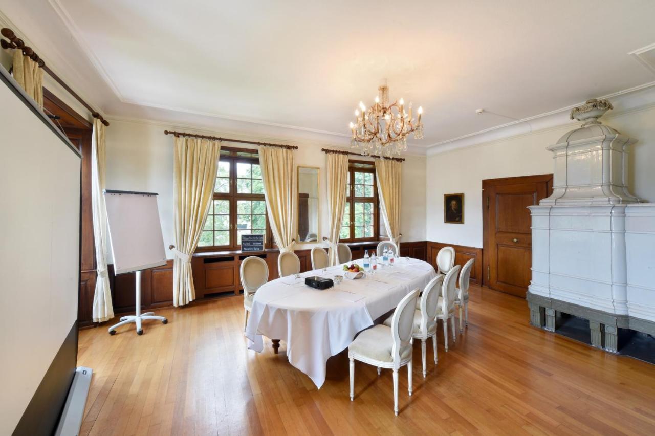 Hotel Im Schlosspark Binningen Extérieur photo