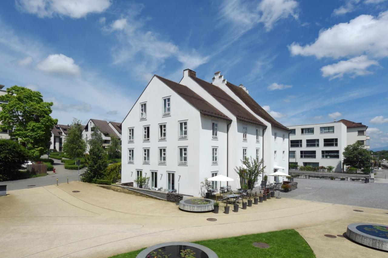Hotel Im Schlosspark Binningen Extérieur photo